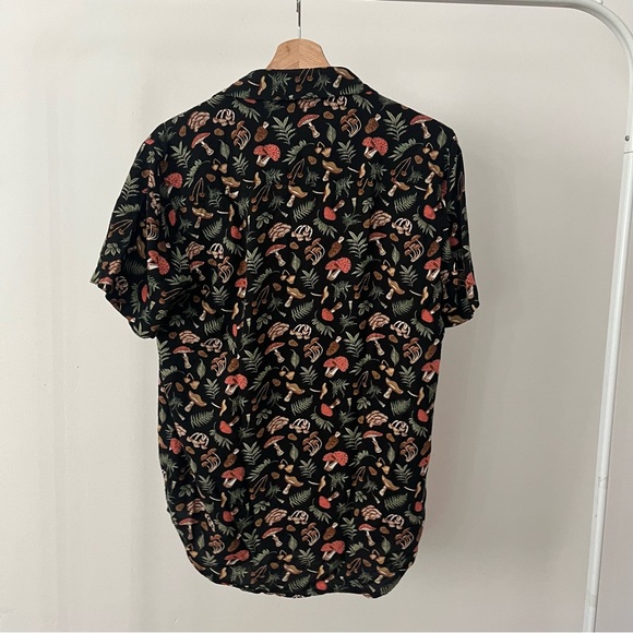 Mens Mushroom Short Sleeve Button Up - Picture 2 of 2